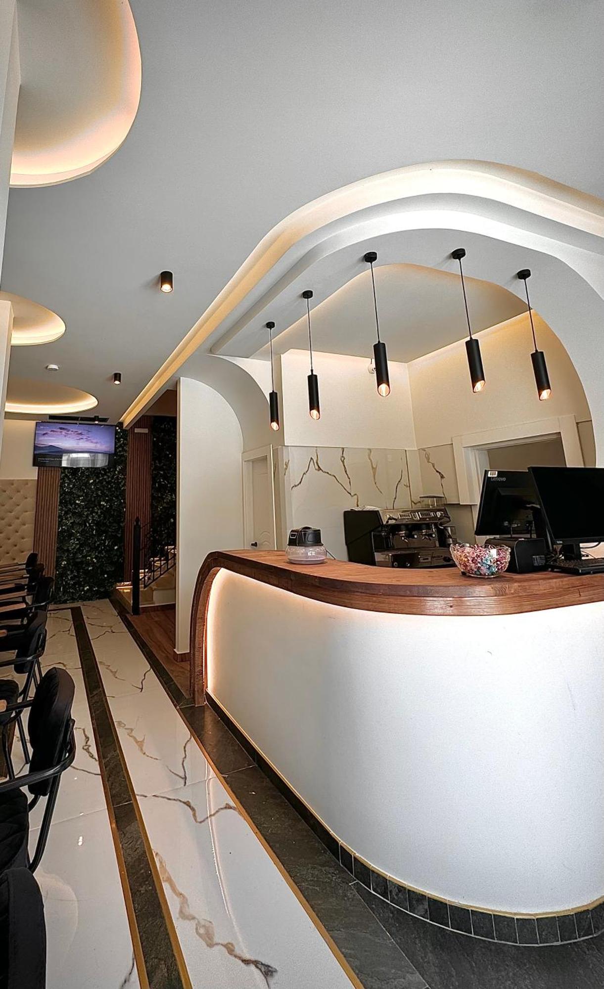 Boutique Hotel Empire Of Martin Gjirokastër Eksteriør billede