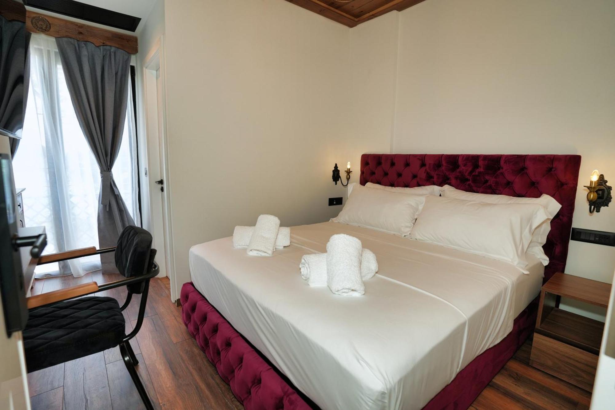 Boutique Hotel Empire Of Martin Gjirokastër Eksteriør billede