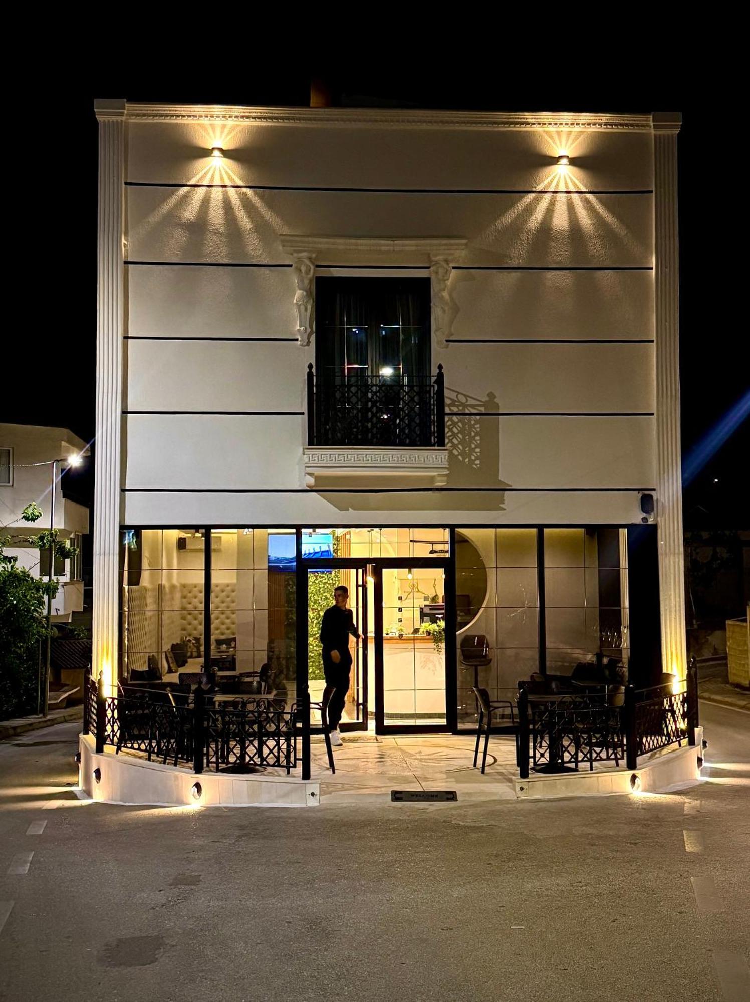 Boutique Hotel Empire Of Martin Gjirokastër Eksteriør billede