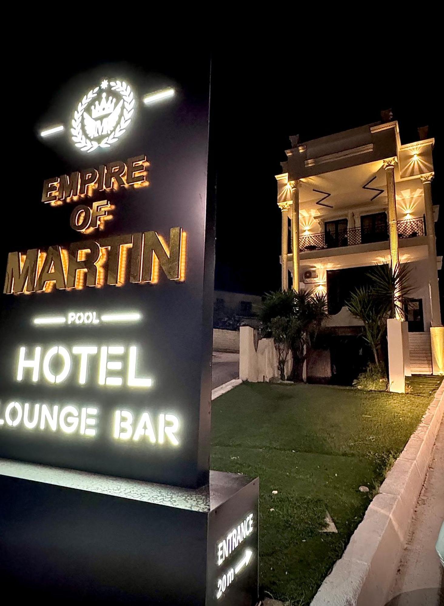 Boutique Hotel Empire Of Martin Gjirokastër Eksteriør billede